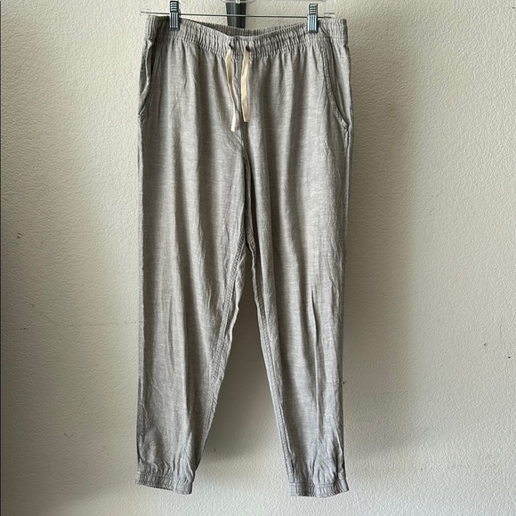 Patagonia Gray Track Pants with Elastic Waistband and Tapered Ankles size S - Picture 1 of 5